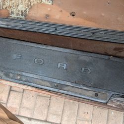 75-91 Ford Van Step Plate Pads Rubber Cover Econoline E150 E350 Mud Sill Mats