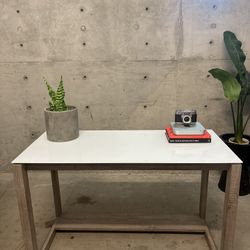 GLASS TOP WOOD DESK (DELIVERY AVAILABLE) 