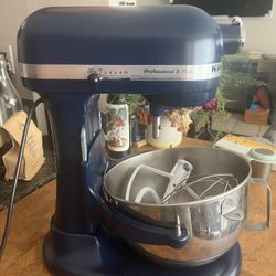 Kitchen Aid Mixer 