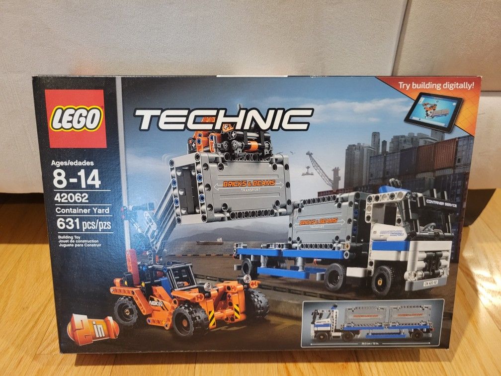 Lego Technic: Container Yard (42062)