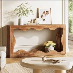 Console Table ( NEW In The Box )