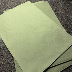 Free Green Placemats (5)