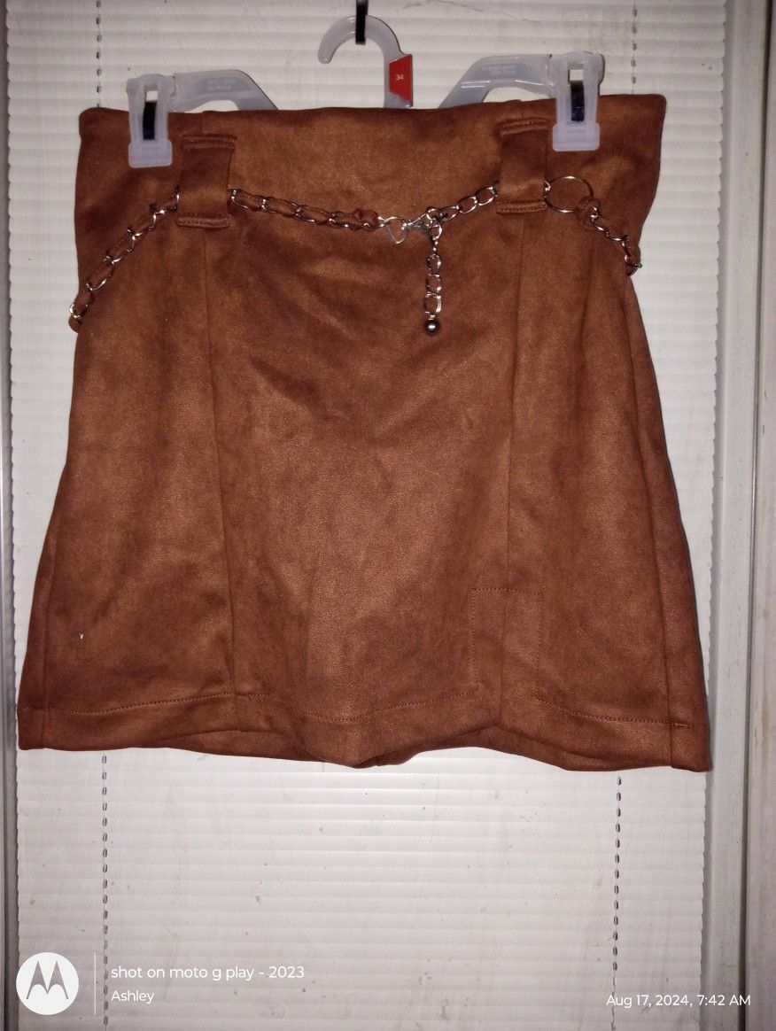 Brown Skirt W/Belt