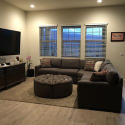 3 Piece Sofa Sectional 10’ X 10’ Jerome’s Original Any $1800