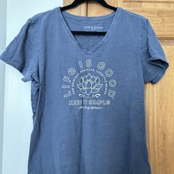 Life Is Good Crusher Shirt large 