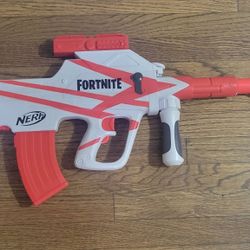 Nerf Fortnite B-AR Motorized Dart Blaster