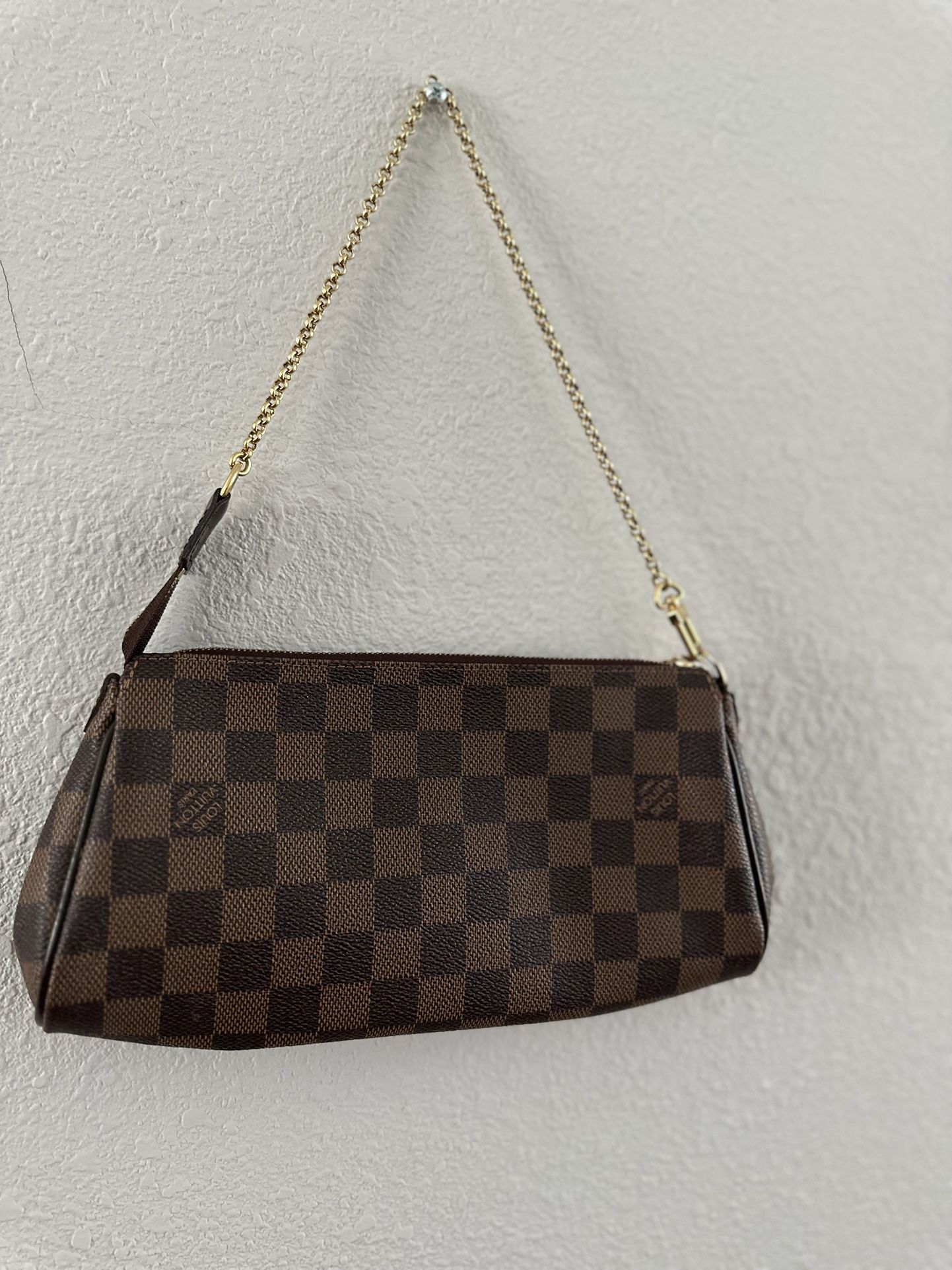 Authentic LV Louis Vuitton Ellipse Bag for Sale in Dallas, TX - OfferUp