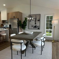 Restoration Hardware Table 