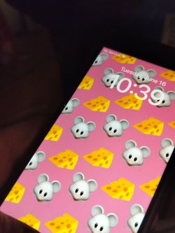 iPhone 8, clean - 64gig. ,,$110
