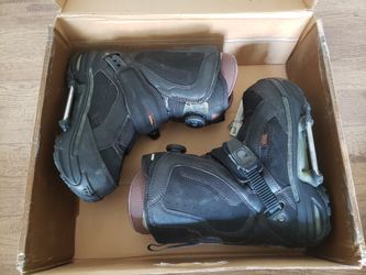 Van Switch X Snowboarding Boots Mens Size 8