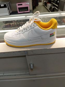 Nike size 8.5