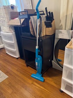 Bissell Featherweight Vacuum