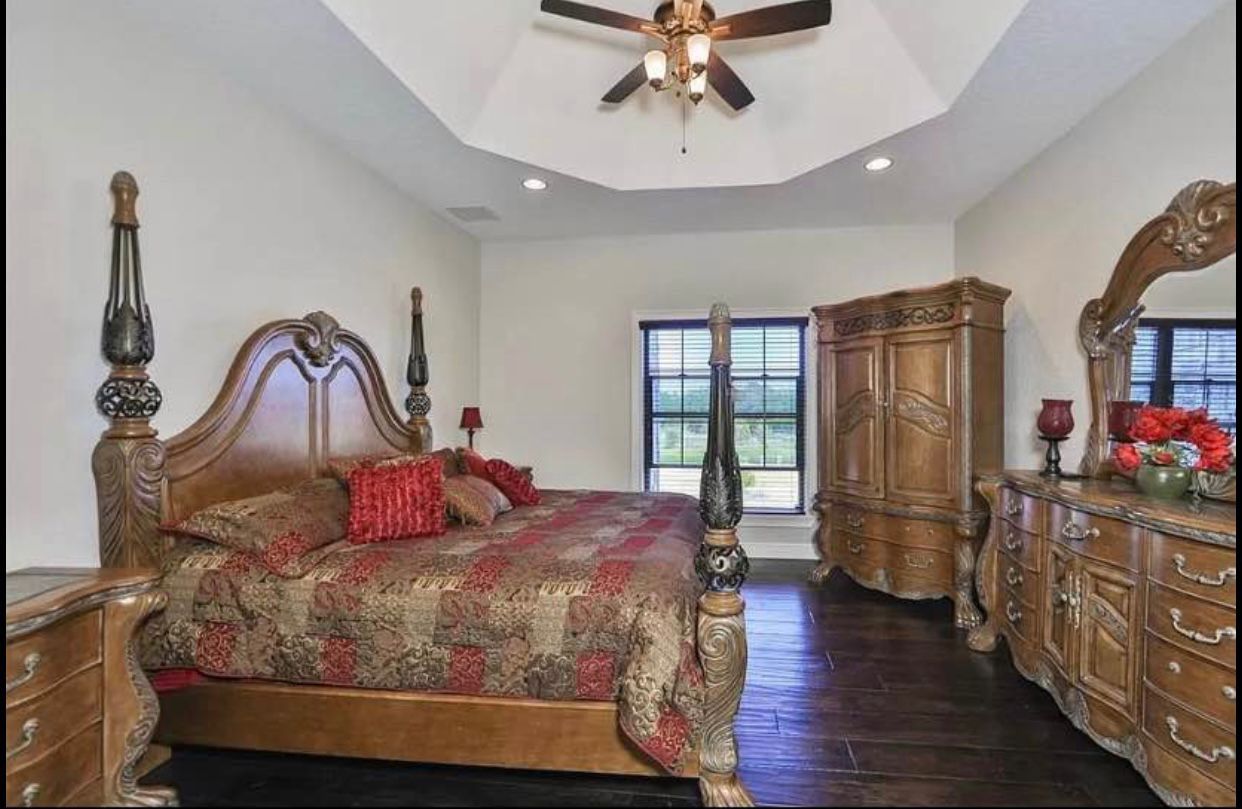 Michael Amini Paradisio Bedroom Set