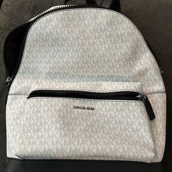 Authentic MICHAEL KORS Backpack