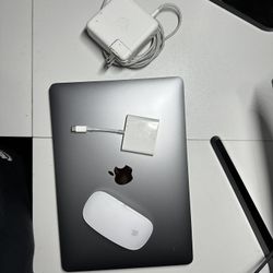 MacBook Pro 13” (2022, M2, 8GB RAM) + Charger, Mouse, & USB-C Adapter Bundle - Excellent Condition