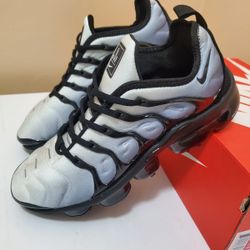 Nike Vapor Max Plus 