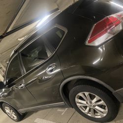 2014 Nissan Rogue AMAZING Family Car/ Travel Car RUNS GREAT