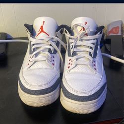 Air Jordan 3 Retro SE Denim "Fire Red Denim Size 9.5