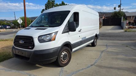 2019 Ford Transit-250