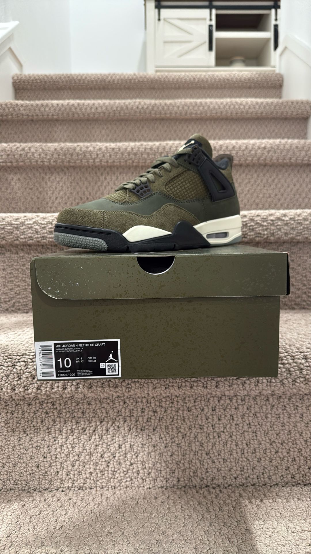 Air Jordan 4 Retro SE Craft Medium Olive Size 10 Men’s