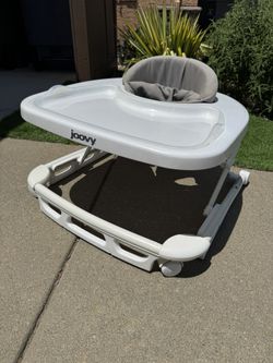 Joovy walker