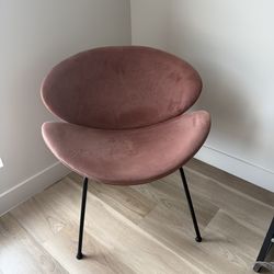 Modern Velvet Accent Chair - Dusty Rose / Mauve - Excellent Condition