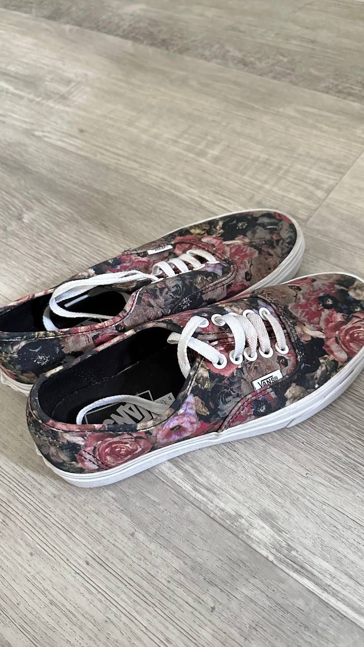 Vans Size 8 Women