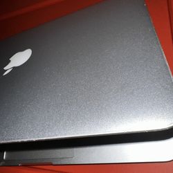Macbook Pro 13 inch (2014)