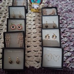New Disney Baublebar Earrings 