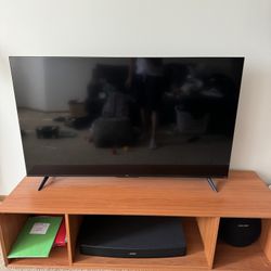 TCL Flat Screen Roku Tv