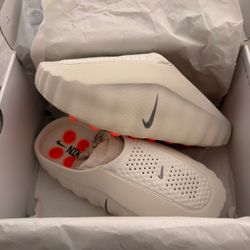 Nike Mind Slides 001 - Men’s Size 10 - Light Bone