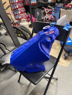 2021 Yamaha YZ 250 gas tank