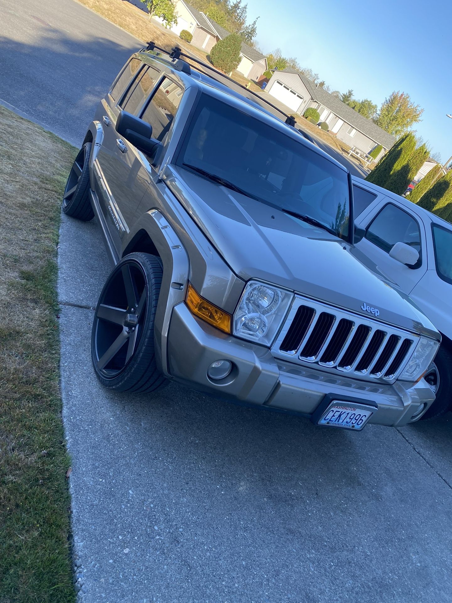 2006 jeep 2024 commander custom