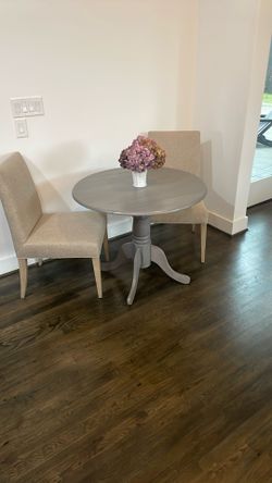 Reduced!! Crate And Barrel Chairs And Gray Table 