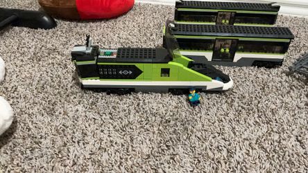 New Lego train set (with track pieces)