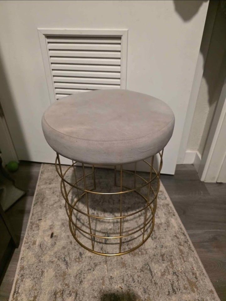 Vanity Chair Makeup Chair