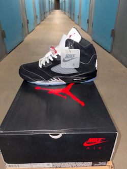 Jordan 5 Black Metallic Reimagined 13m