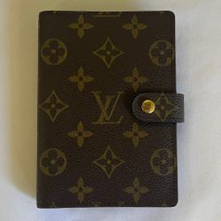 Louis Vuitton Outdoor Bumbag for Sale in Honolulu, HI - OfferUp