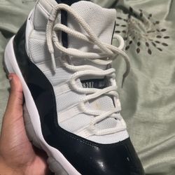 Size 12 jordan 11 concord