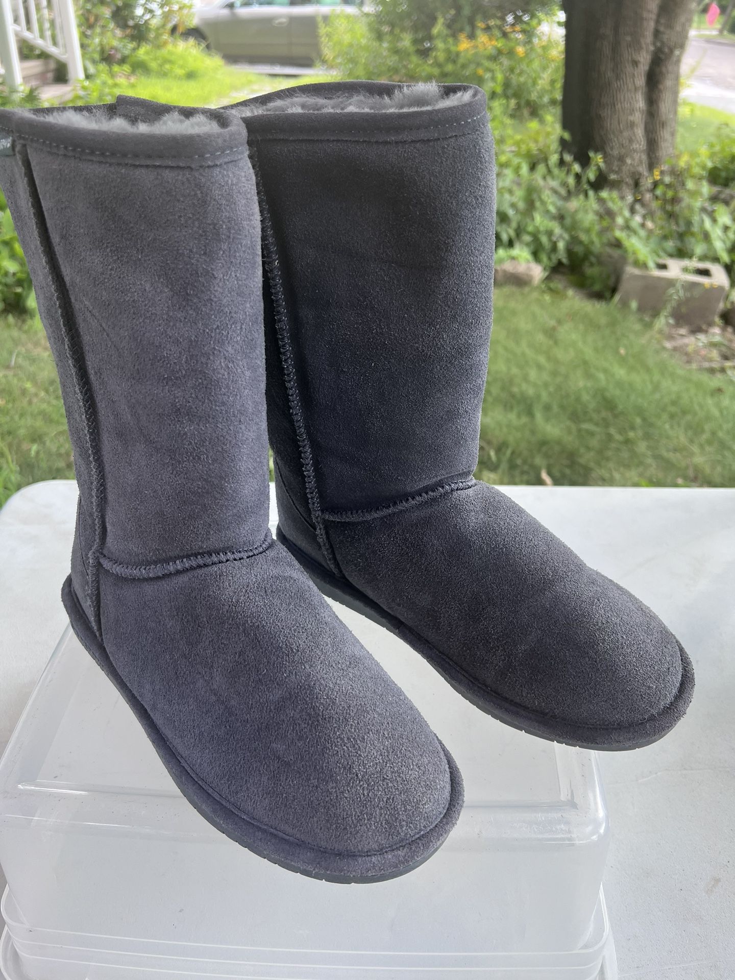 Size 10 Bearpaw