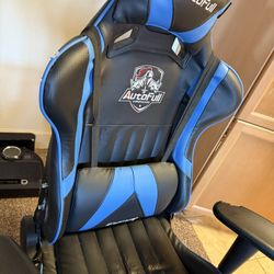 gaming chair blue and black combo color