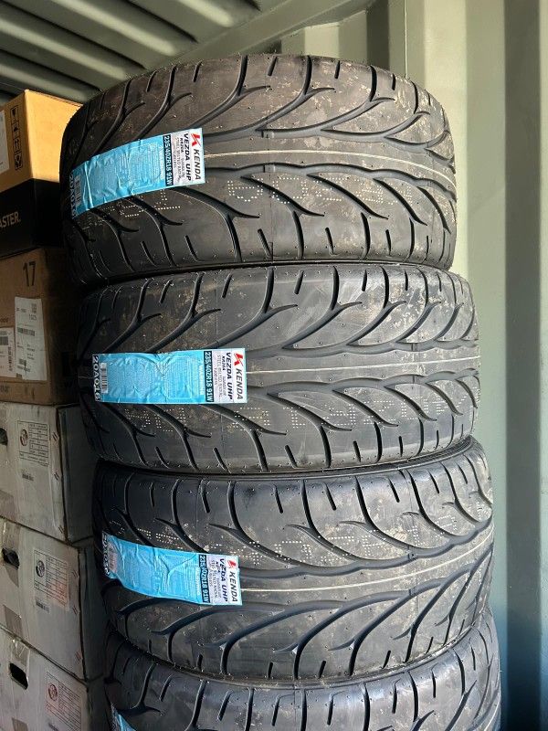 235/40/18 Kenda 300TW 150 each Tire