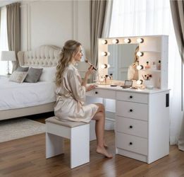 Vanity 