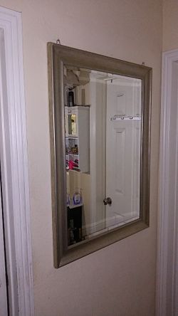 Free mirror