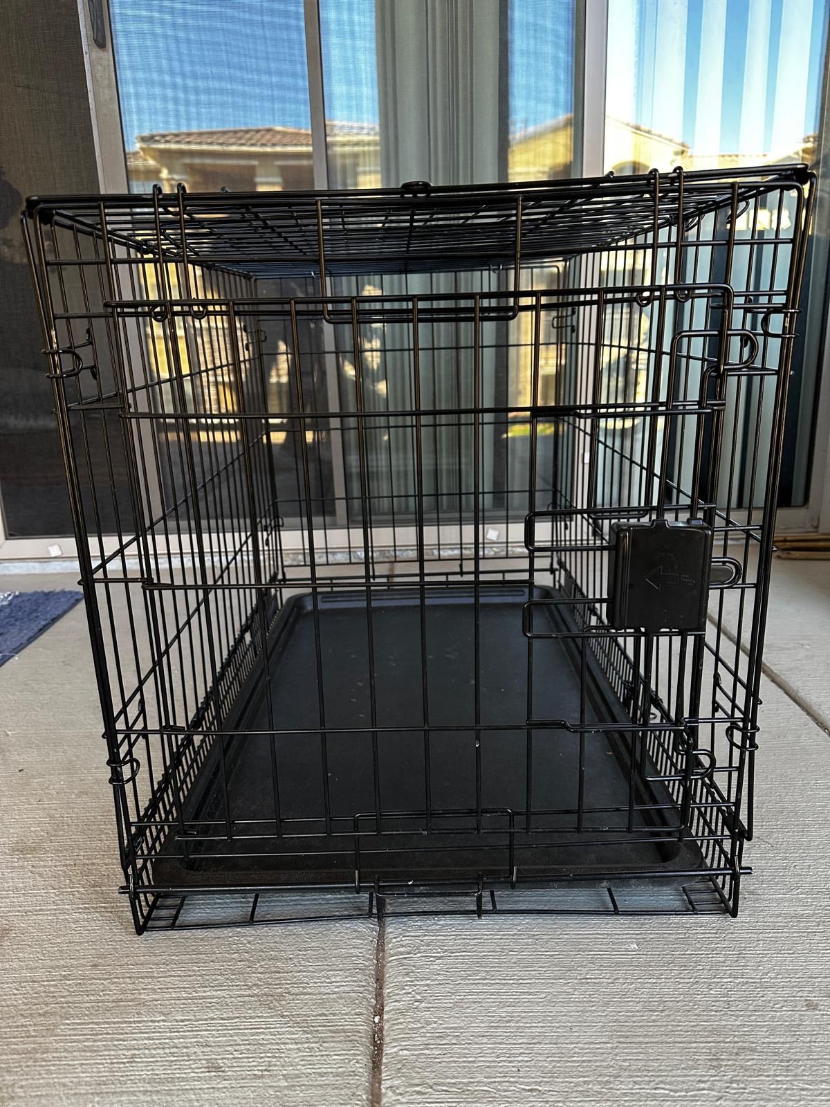 Dog Crate With Tray