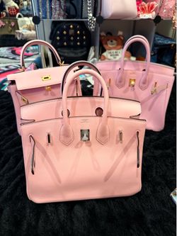 Pink lovers