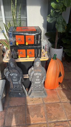 Misc Halloween decorations