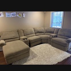 Very nice 7 piece Tan Sectional with Storage Ottoman 