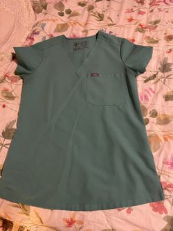 Figs Surgical Green Top 