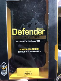 iPhone X Otterbox Defender Belt clip/holster